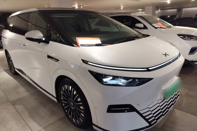 Used XPeng X9 2025 740 Ultra-Long Range Max