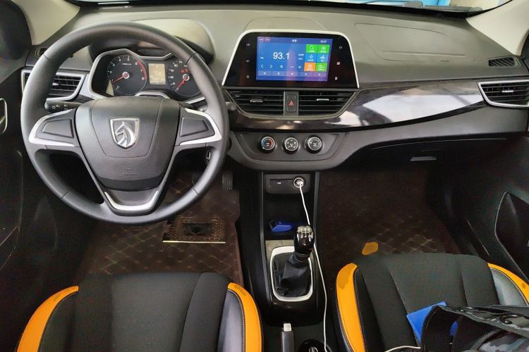 Used Baojun 310 2016 1.2L Manual Fashionable Edition