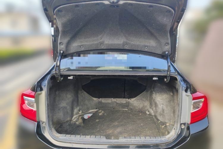 Used Honda Crider 2013 1.8L automatic luxury edition