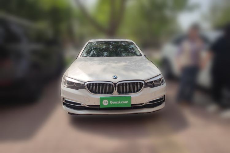 Used BMW 5 Series 2019 Facelifted 525Li Luxury Package
