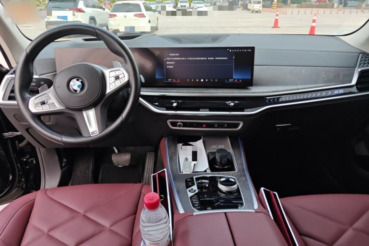 Used BMW X5 2023 xDrive 30Li Luxury M Sport Night Edition Package
