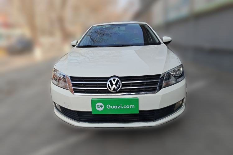 Used Volkswagen Lavida 2013 Revised Classic 1.6L Automatic Fashion Edition