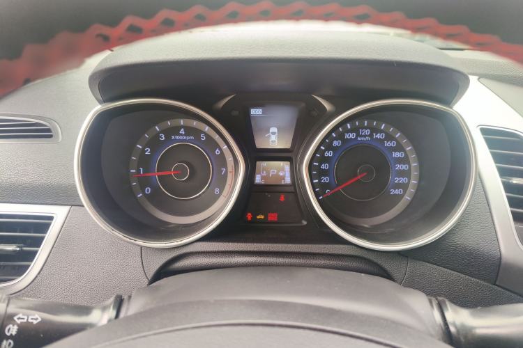 Used Hyundai Elantra (5th Generation / Langdong) 2016 1.6L Automatic Prestige Model