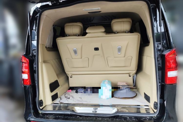 Used Mercedes-Benz Vito 2016 2.0T Business Edition Trunk