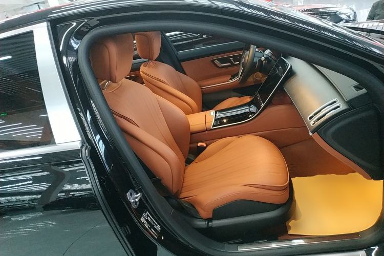 Used Mercedes-Benz S-Class 2022 Revised S 400 L Business Version Right Front Seat