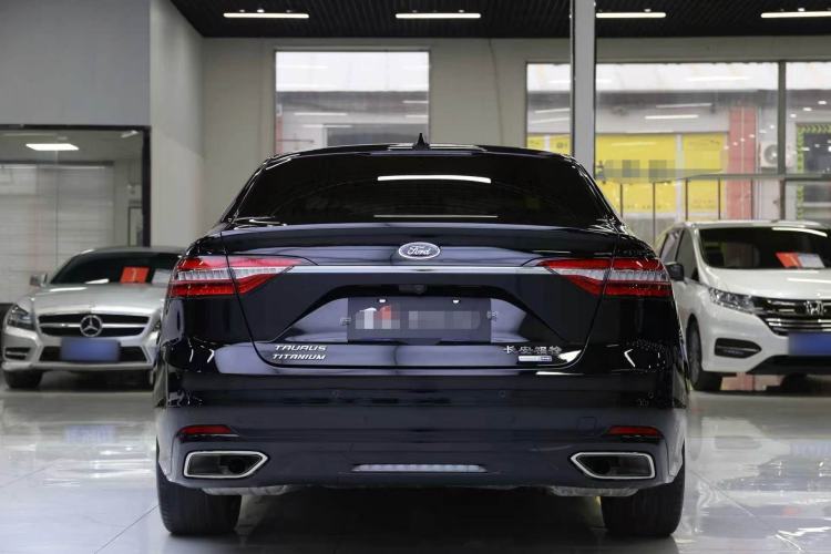 Used Ford Taurus 2019 EcoBoost 245 Premium Edition Exterior 4