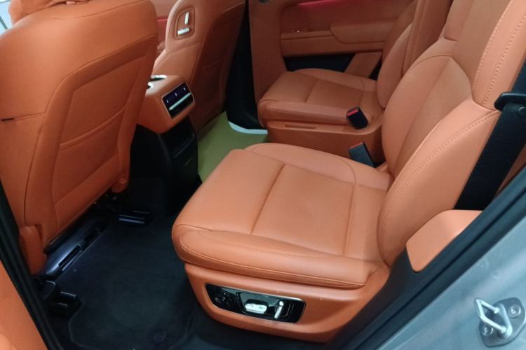 Used Li Auto L8 2023 Max model