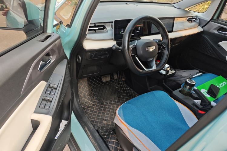 Used Geometry E Firefly 2024 301km Flowing Light
