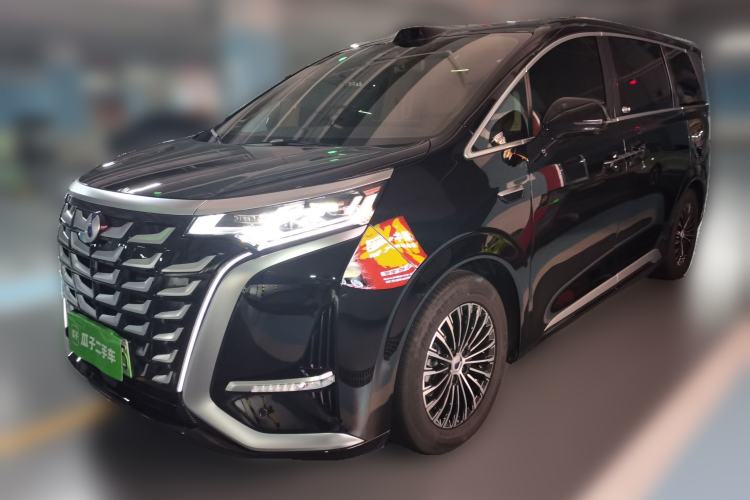 Used Denza D9 2025 DM-i Smart Drive 1020 Four-Wheel Drive Premium Model
