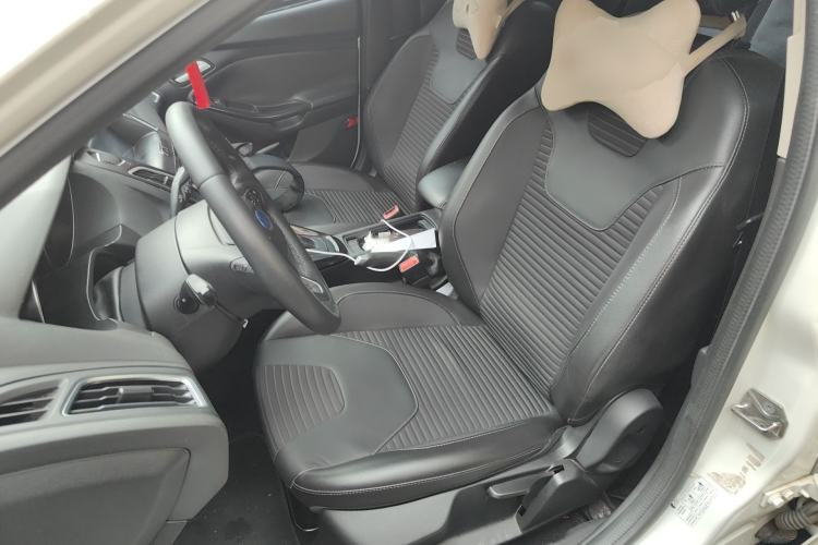 Used Ford Focus 2015 Sedan 1.6L Automatic Trend Model
