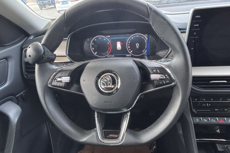 Used Skoda Kodiaq 2022 Restyled TSI330 7-Seater Two-Wheel-Drive Luxury Edition