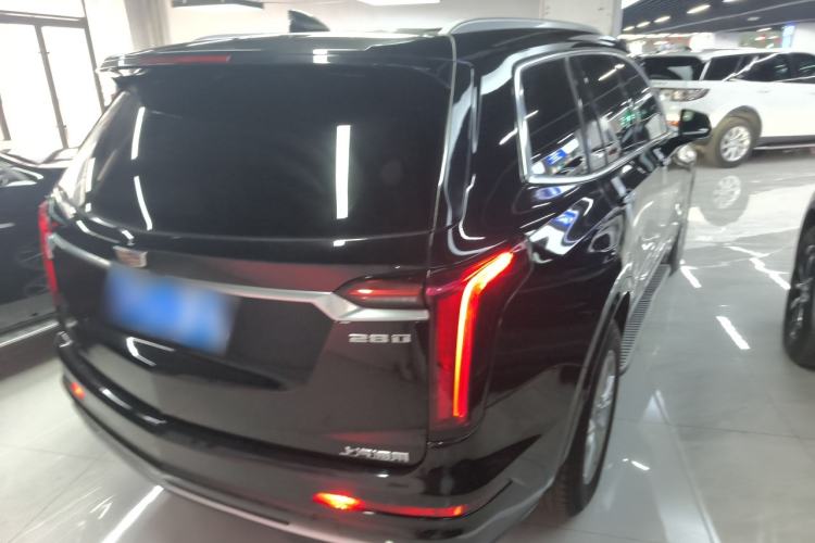Used Cadillac XT6 2021 28T Six-Seater Fashion Edition Rear Right 45 Deg