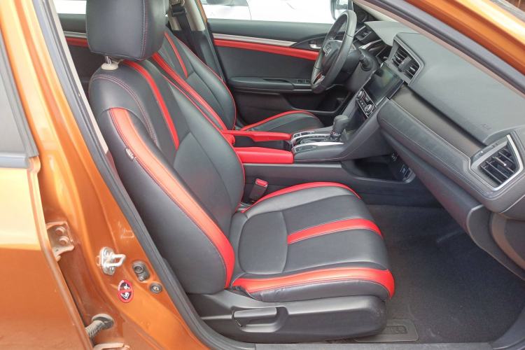 Used Honda Civic 2016 220TURBO CVT Luxury Edition
