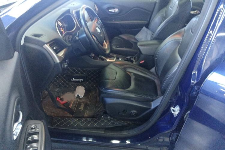 Used Jeep Cherokee 2017 2.4L Leading Smart Edition