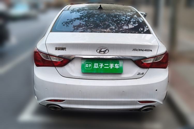 Used Hyundai Sonata 2011 2.4L Automatic Top-Tier Version Rear