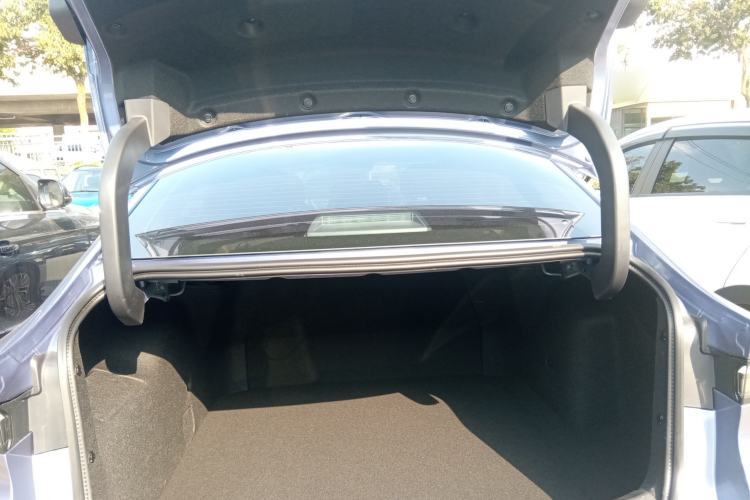 Used Nissan N6 2026 Model 180 Max Trunk