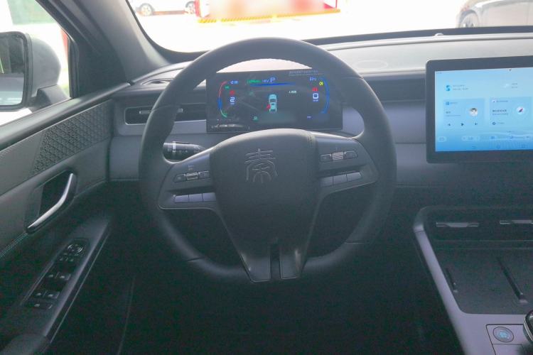 Used BYD Qin PLUS 2025 DM-i Smart Drive 55KM Leading Model