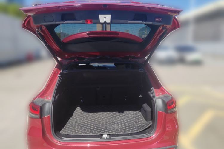 Used Mercedes-Benz GLA 2020 GLA 200 Trunk