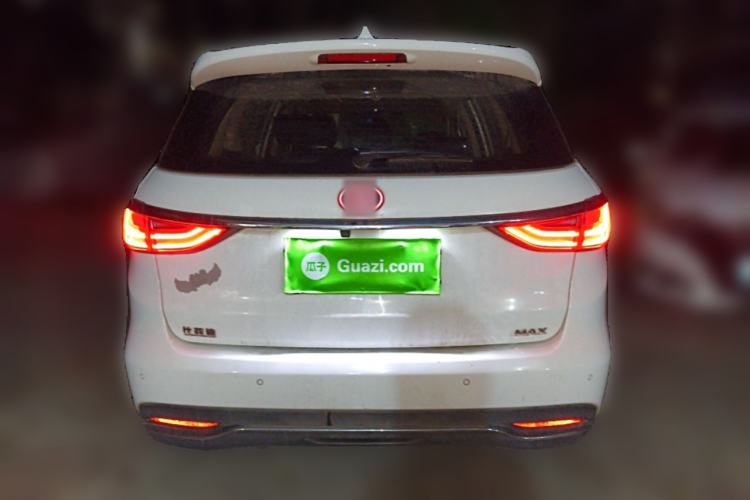 Used BYD Song MAX 2019 1.5T Automatic Smart Connect ZhiLian RuiDong Model 7 Seats China V Emission Standard
