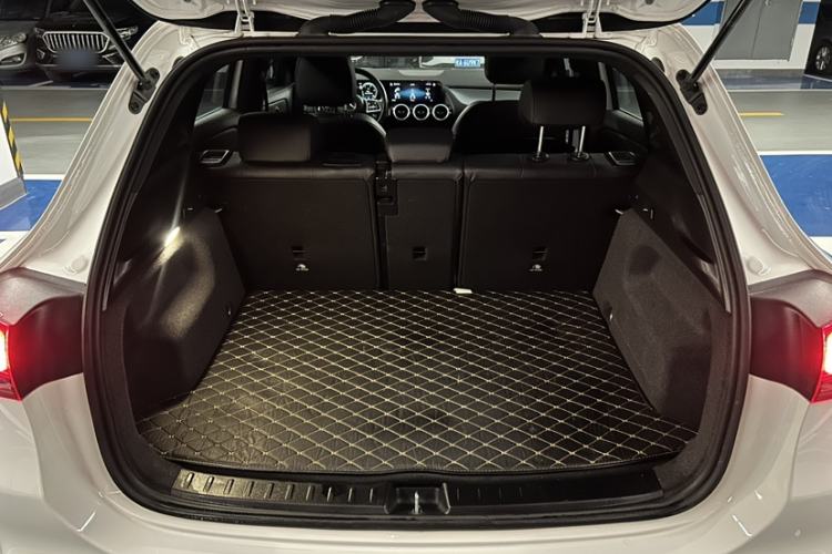 Used Mercedes-Benz GLA 2023 GLA 200 Trunk