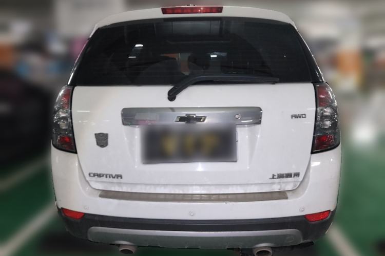 Used Chevrolet Captiva 2014 2.4L 4x4 Flagship Edition 7 Seats
