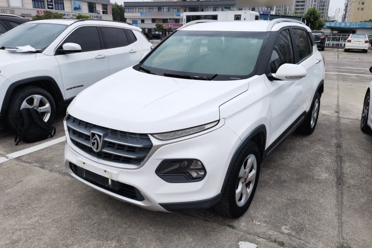 Used Baojun 510 2017 1.5L Manual Fashion Model