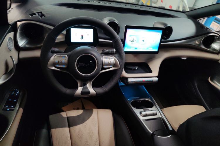 Used BYD Dolphin 2025 420km Active Version
