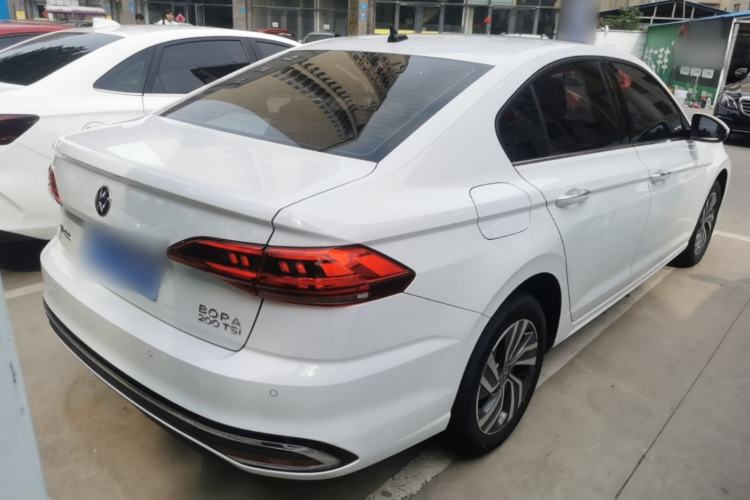 Used Volkswagen Bora 2023 200TSI DSG Enjoyment Edition Rear Right 45 Deg