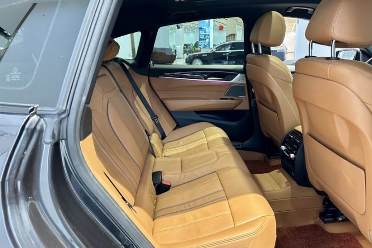 Used BMW 6 Series GT 2021 Restyled 630i M Sport Package Interior 3