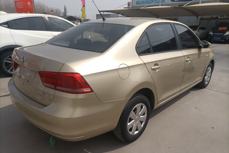 Used Volkswagen Santana 2015 1.6L Manual Fashion Edition Rear Right 45 Deg