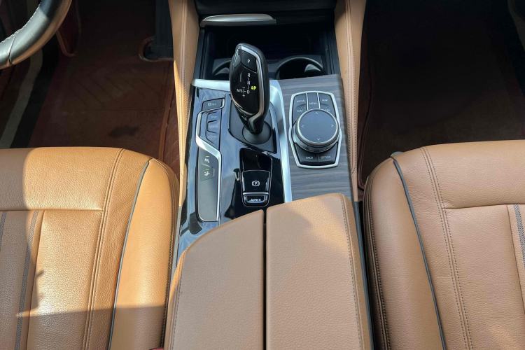 Used BMW 6 Series GT 2019 630i Luxury Design Package