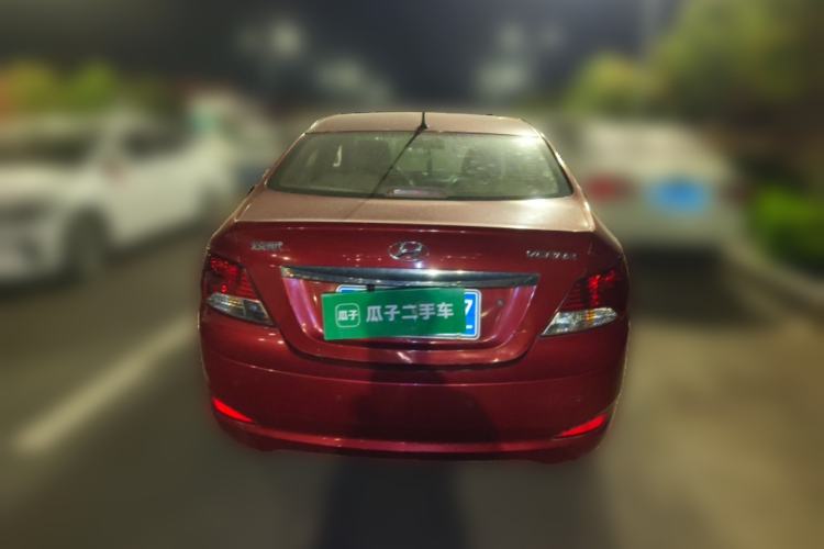 Used Hyundai Verna (older generation) 2010 Sedan 1.4L Manual Comfort GS Rear