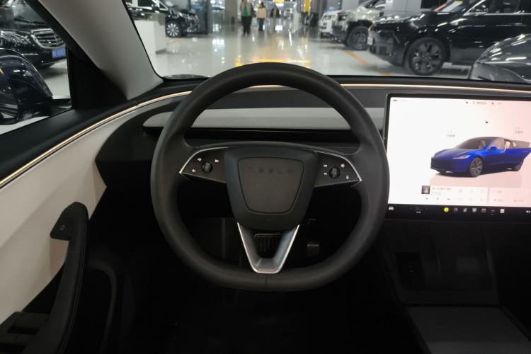 Used Tesla Model 3 2023 Rear-Wheel-Drive Version