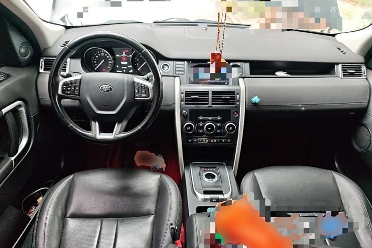 Used Land Rover Discovery Sport 2019 240 PS SE Version China VI Standard
