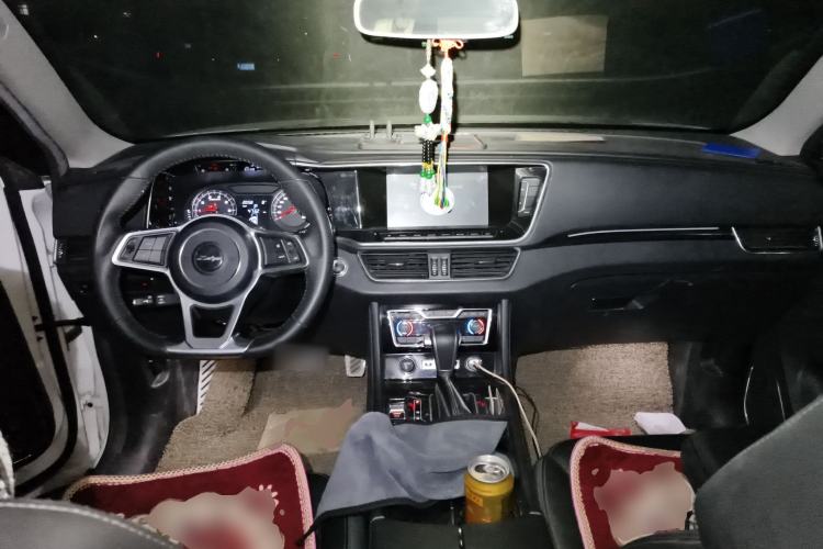 Used Zotye T600 Coupe 2017 1.5T Automatic Luxury Model Center Console