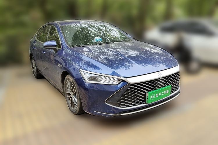 Used BYD Qin PLUS 2021 DM-i 55KM Flagship Model Front Right 45 Deg