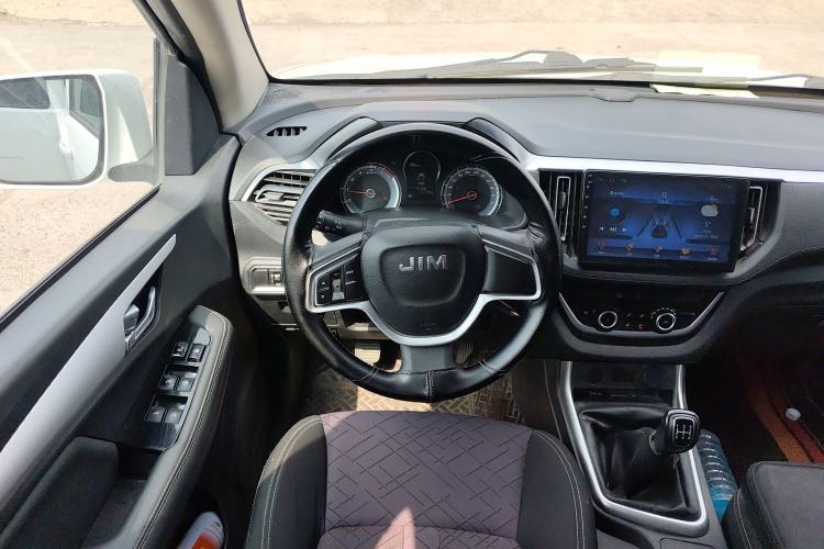 Used Isuzu JLM 2020 2.8T Classic Two-Wheel Drive Diesel Euro VI Comfort Version with Standard Wheelbase JE493ZLQ6E