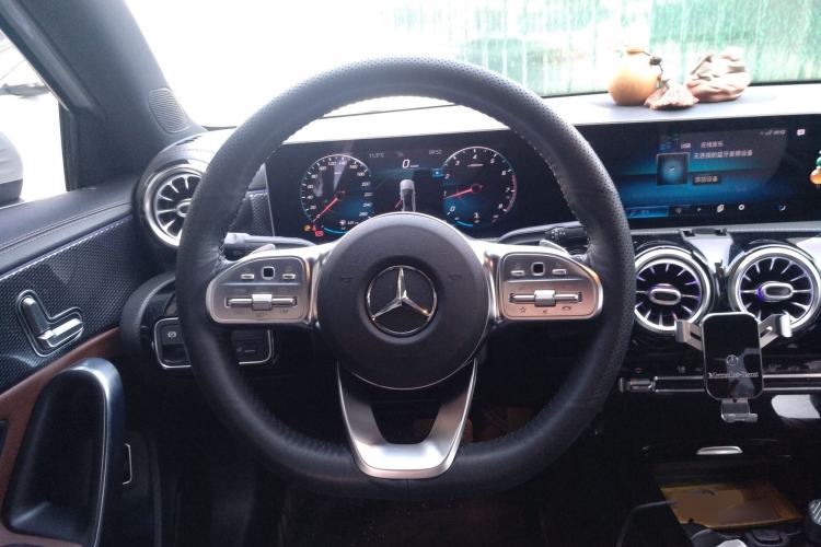 Used Mercedes-Benz A-Class 2020 Restyled A 200 L Sport Sedan Fashion Version