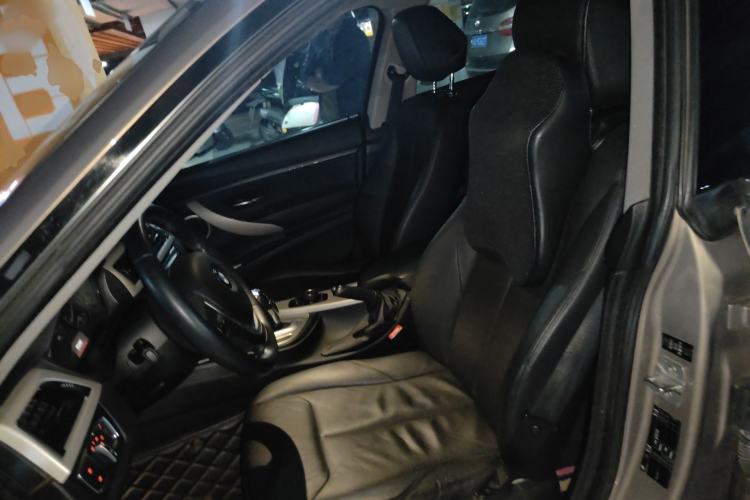 Used BMW 3 Series GT 2013 320i Leading Model Left Front Seat