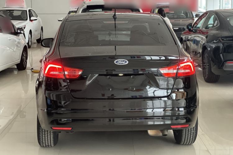 Used Ford Escort 2015 1.5L Automatic Comfort Edition