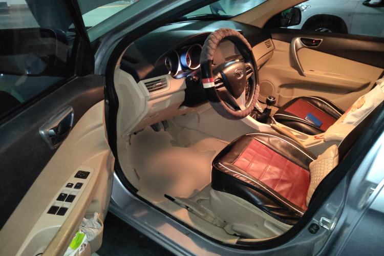 Used Soueast V5 Lingzhi 2012 1.5L Manual Comfort Edition Driver Seat