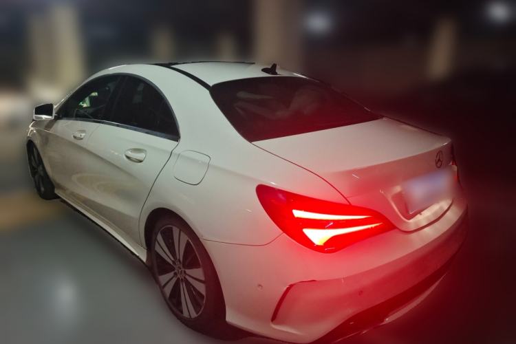 Used Mercedes-Benz CLA 2016 Facelifted CLA 200 Stylish Edition
