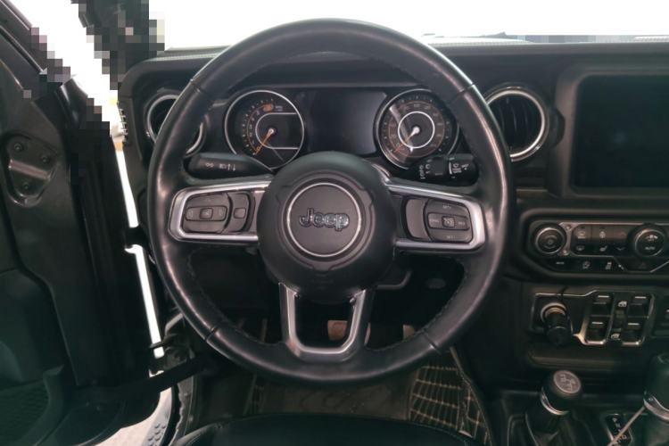 Used Jeep Wrangler 2022 2.0T High Altitude Four-Door Edition Steering Wheel
