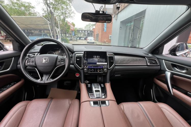 Used Honda UR-V 2020 370TURBO Two-Wheel Drive Luxury Edition Interior 2