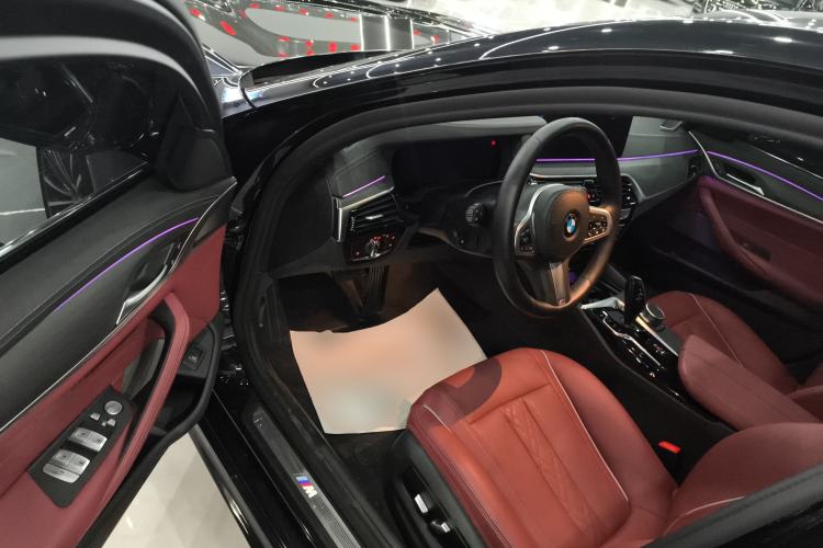 Used BMW 5 Series 2021 530Li Leading Model M Sport Package