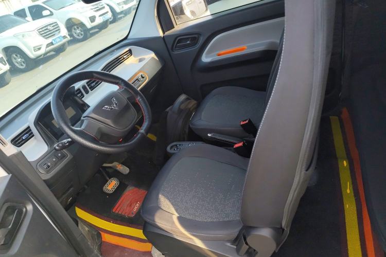 Used Wuling Hongguang MINIEV 2022 Easy Version Lithium Iron Phosphate Left Front Seat