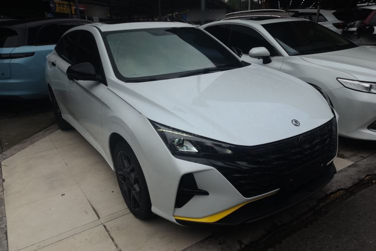 Used Dongfeng Aeolus Yixuan 2023 Mach Edition 1.5T Automatic Pursuit Rider Version Front Right 45 Deg