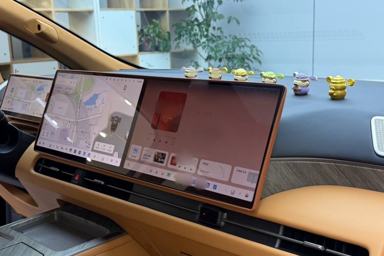 Used Wey Gaoshan 2025 Four-Wheel Drive Alpine 8
