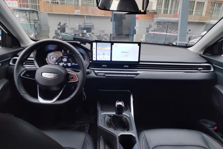 Used Geely Auto Emgrand 2025 4th Generation 1.5L Manual – Dragon Edition