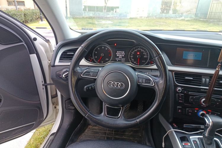 Used Audi A4L 2013 35 TFSI Automatic Standard Model
